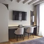 Relais Balcone Di Giulietta 4*