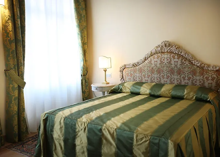 Relais Balcone Di Giulietta Pensión 4*