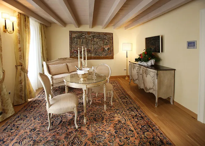 Relais Balcone Di Giulietta 4*