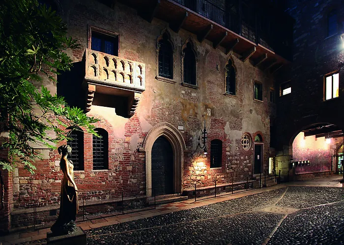 Pensionat Relais Balcone Di Giulietta 4*