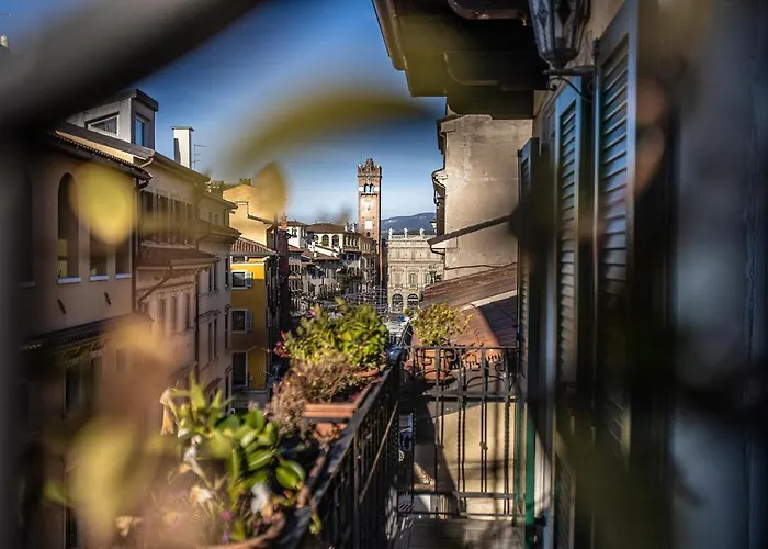 Relais Balcone Di Giulietta 4*